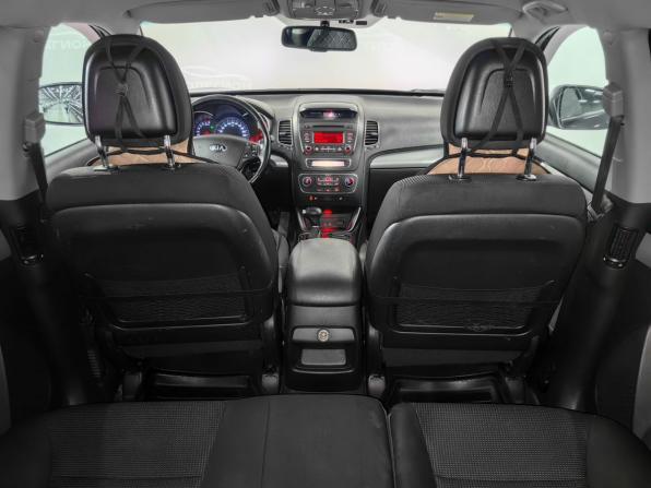 Kia Sorento II Рестайлинг с пробегом 2013 года, цена 1 300 000 рублей, 211700 км, внедорожник, Автокод Объявления