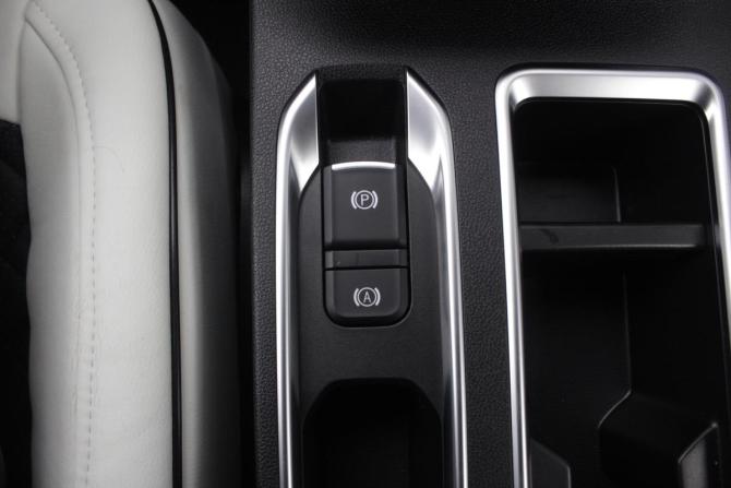 Haval M6 II с пробегом 2024 года, цена 2 035 000 рублей, 22889 км, внедорожник, Автокод Объявления