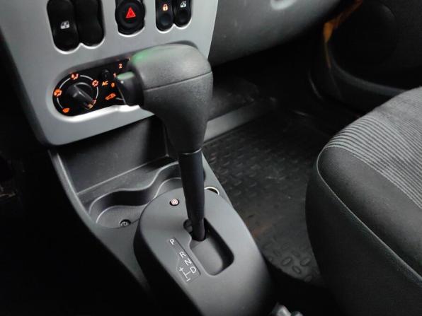 Renault Sandero I с пробегом 2012 года, цена 449 000 рублей, 236963 км, хэтчбек, Автокод Объявления