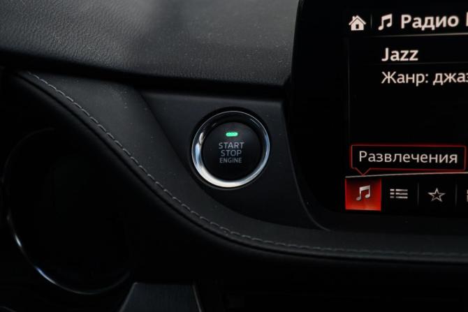 Mazda 6 III (GJ) Рестайлинг 2 с пробегом 2020 года, цена 2 390 000 рублей, 99091 км, седан, Автокод Объявления