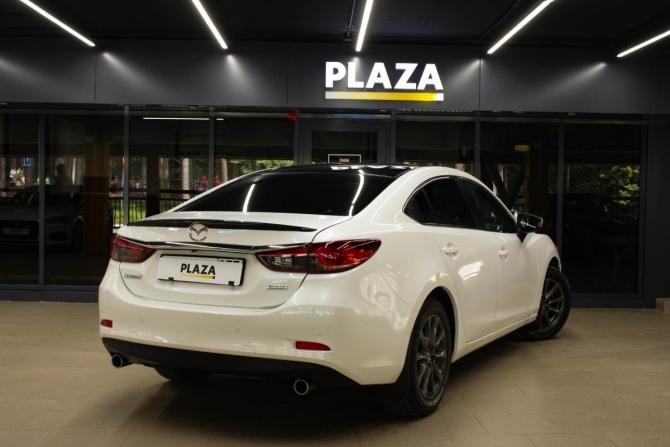 Mazda 6 III (GJ) Рестайлинг с пробегом 2015 года, цена 1 339 000 рублей, 258072 км, седан, Автокод Объявления
