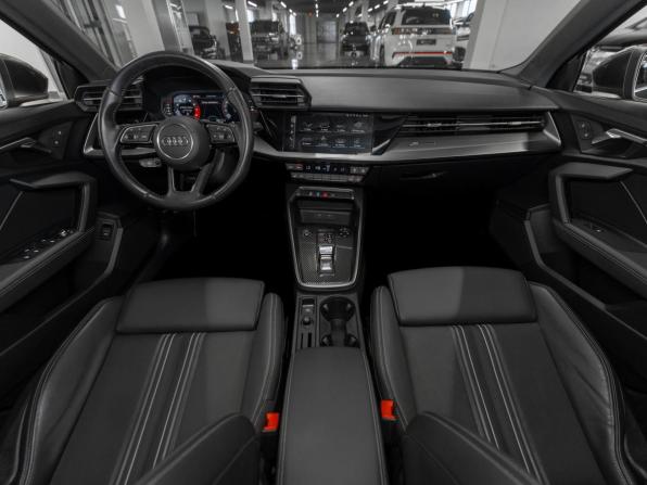 Audi A3 IV (8Y) Рестайлинг с пробегом 2022 года, цена 2 760 000 рублей, 48889 км, седан, Автокод Объявления