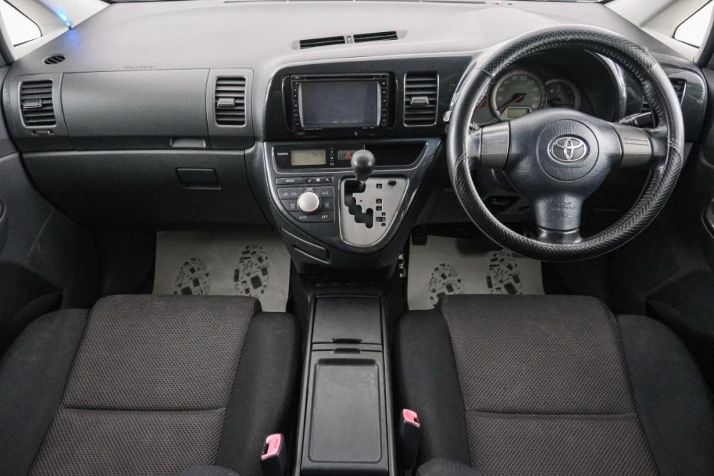 Toyota Wish I Рестайлинг Красноярск  - изображение 11