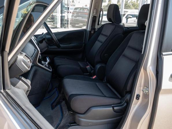 Nissan Serena V (C27) с пробегом 2018 года, цена 2 550 000 рублей, 81721 км, минивэн, Автокод Объявления