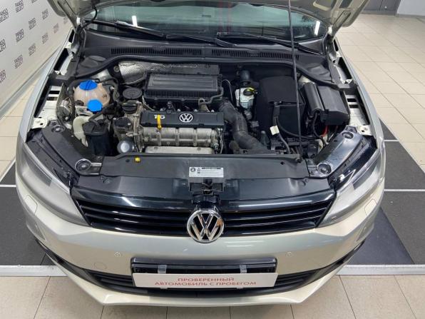 Volkswagen Jetta VI с пробегом 2014 года, цена 925 000 рублей, 120501 км, седан, Автокод Объявления