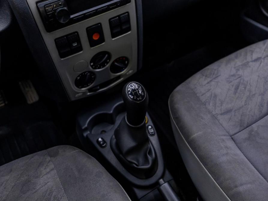 Renault Logan I Самара  - изображение 16