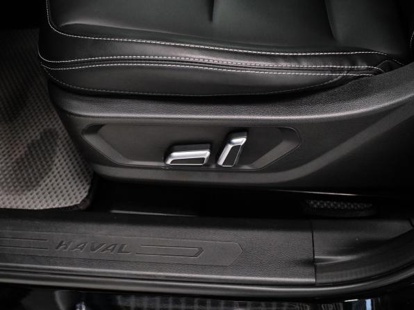 Haval Jolion I с пробегом 2023 года, цена 1 996 000 рублей, 29419 км, внедорожник, Автокод Объявления