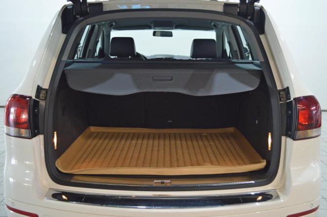 Volkswagen Touareg I Рестайлинг с пробегом 2009 года, цена 1 340 000 рублей, 141458 км, внедорожник, Автокод Объявления