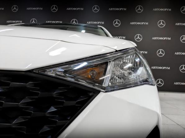Hyundai Solaris II Рестайлинг с пробегом 2022 года, цена 1 650 000 рублей, 51658 км, седан, Автокод Объявления