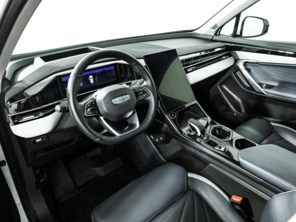 Geely Atlas II с пробегом 2024 года, цена 2 999 000 рублей, 53894 км, внедорожник, Автокод Объявления