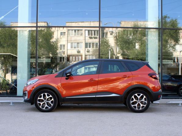 Renault Kaptur I с пробегом 2016 года, цена 1 310 000 рублей, 208000 км, внедорожник, Автокод Объявления
