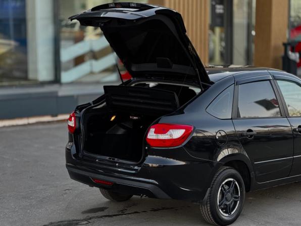Lada (ВАЗ) Granta I Рестайлинг с пробегом 2019 года, цена 549 000 рублей, 100681 км, хэтчбек, Автокод Объявления