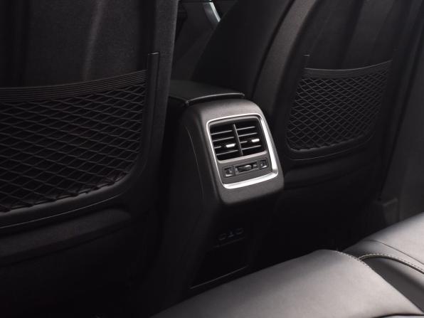 Geely Atlas Pro с пробегом 2023 года, цена 1 929 995 рублей, 119578 км, внедорожник, Автокод Объявления
