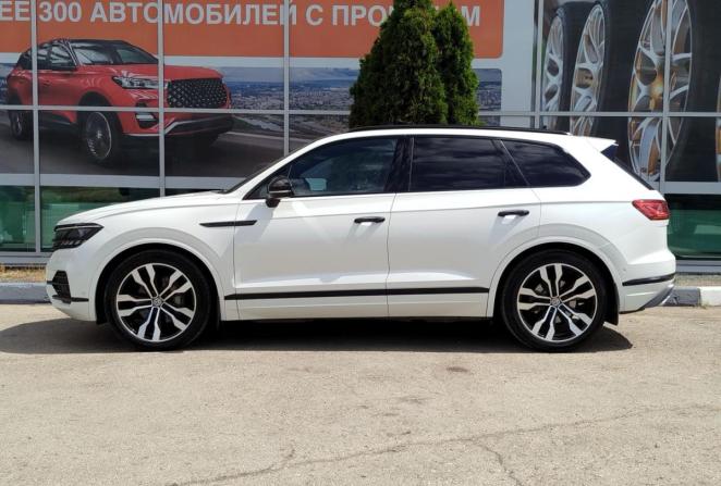 Volkswagen Touareg III с пробегом 2018 года, цена 4 500 000 рублей, 225865 км, внедорожник, Автокод Объявления