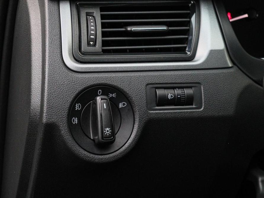 Skoda Rapid I Рестайлинг Москва  - изображение 14