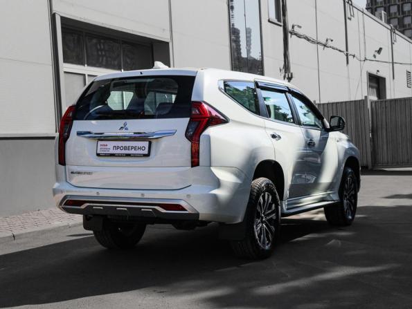 Mitsubishi Montero Sport III Рестайлинг с пробегом 2022 года, цена 4 850 000 рублей, 11709 км, внедорожник, Автокод Объявления