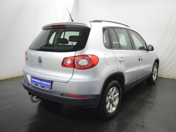 Volkswagen Tiguan I с пробегом 2011 года, цена 760 000 рублей, 244913 км, внедорожник, Автокод Объявления