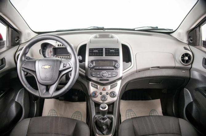 Chevrolet Aveo II с пробегом 2013 года, цена 569 000 рублей, 172546 км, седан, Автокод Объявления
