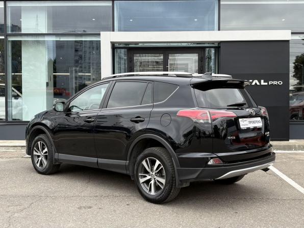 Toyota RAV4 IV (XA40) Рестайлинг с пробегом 2017 года, цена 1 739 000 рублей, 219641 км, внедорожник, Автокод Объявления