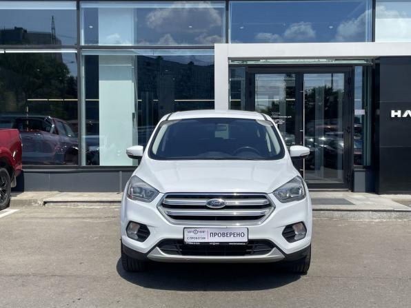 Ford Kuga II Рестайлинг с пробегом 2019 года, цена 1 749 000 рублей, 122090 км, внедорожник, Автокод Объявления