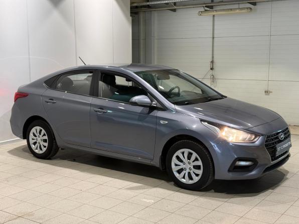 Hyundai Solaris II с пробегом 2019 года, цена 1 345 000 рублей, 116001 км, седан, Автокод Объявления