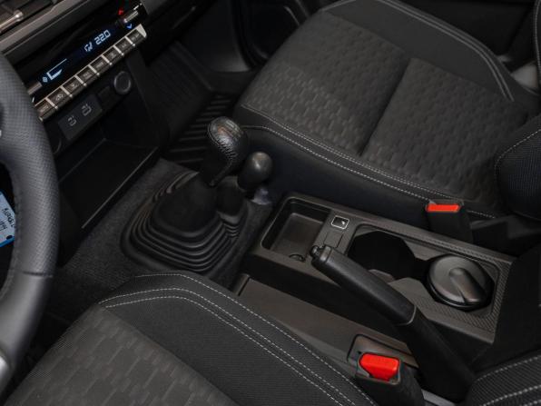 Mitsubishi L200 VI с пробегом 2025 года, цена 4 500 000 рублей, 42 км, пикап, Автокод Объявления