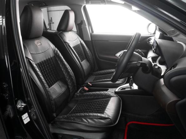 Toyota Yaris Cross с пробегом 2021 года, цена 2 357 000 рублей, 55242 км, внедорожник, Автокод Объявления