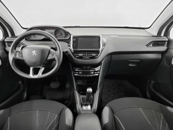 Peugeot 208 I с пробегом 2014 года, цена 580 000 рублей, 118675 км, хэтчбек, Автокод Объявления