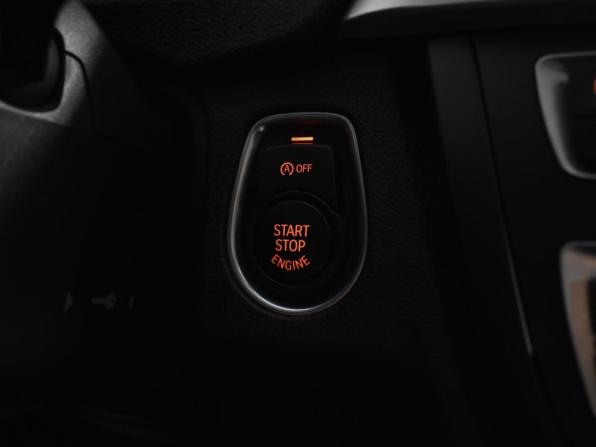 BMW 3 серии VI (F3x) с пробегом 2013 года, цена 1 530 000 рублей, 230568 км, седан, Автокод Объявления