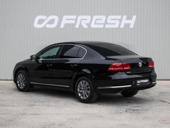 Volkswagen Passat B7 с пробегом 2011 года, цена 1 010 000 рублей, 291635 км, седан, Автокод Объявления