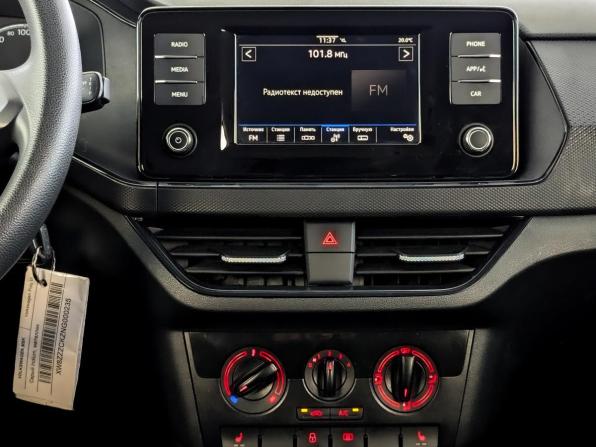 Volkswagen Polo VI с пробегом 2021 года, цена 1 435 000 рублей, 101315 км, лифтбек, Автокод Объявления