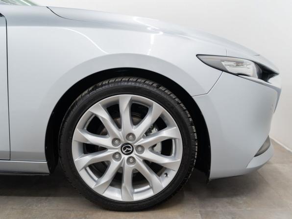 Mazda 3 IV (BP) с пробегом 2019 года, цена 1 575 000 рублей, 136969 км, седан, Автокод Объявления