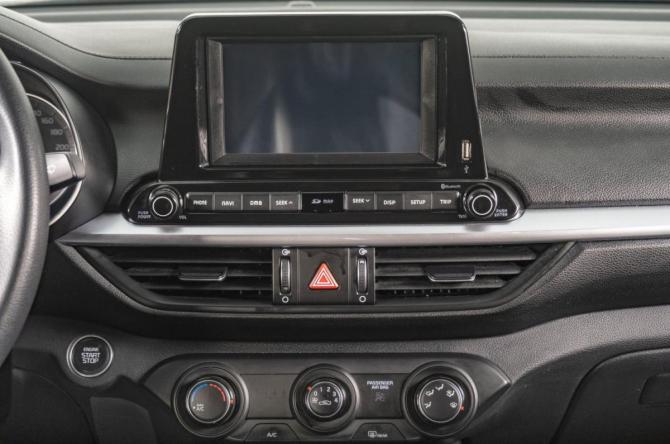 Kia K3 II с пробегом 2021 года, цена 1 799 000 рублей, 127000 км, седан, Автокод Объявления