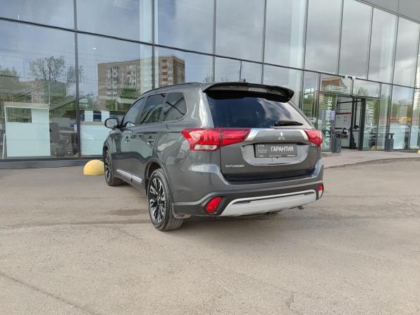 Mitsubishi Outlander III Рестайлинг 3 с пробегом 2021 года, цена 2 349 000 рублей, 139530 км, внедорожник, Автокод Объявления