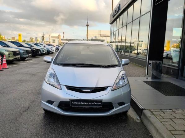 Honda Fit II с пробегом 2009 года, цена 470 000 рублей, 256618 км, хэтчбек, Автокод Объявления
