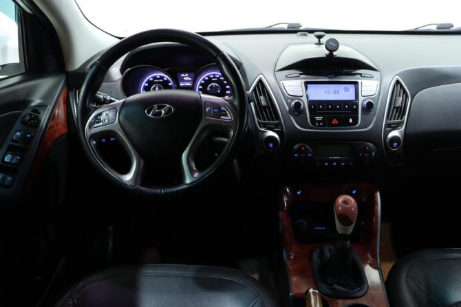 Hyundai ix35 I с пробегом 2010 года, цена 995 000 рублей, 219384 км, внедорожник, Автокод Объявления