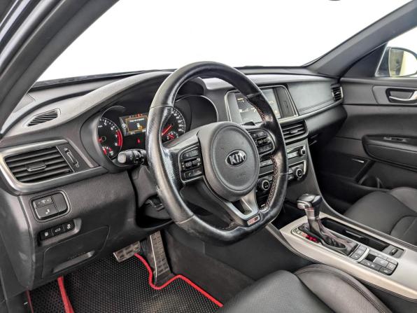 Kia Optima IV с пробегом 2018 года, цена 1 720 000 рублей, 203636 км, седан, Автокод Объявления