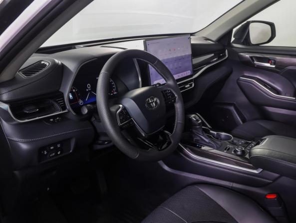 Toyota Highlander IV (XU70) с пробегом 2026 года, цена 5 090 000 рублей, 7534 км, внедорожник, Автокод Объявления
