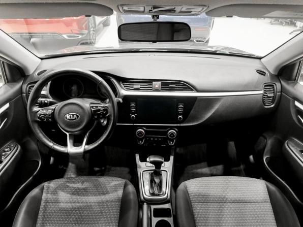 Kia Rio IV Рестайлинг с пробегом 2021 года, цена 1 550 000 рублей, 95482 км, хэтчбек, Автокод Объявления
