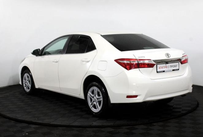 Toyota Corolla XI (E160 E170 E180) с пробегом 2013 года, цена 1 200 000 рублей, 180035 км, седан, Автокод Объявления
