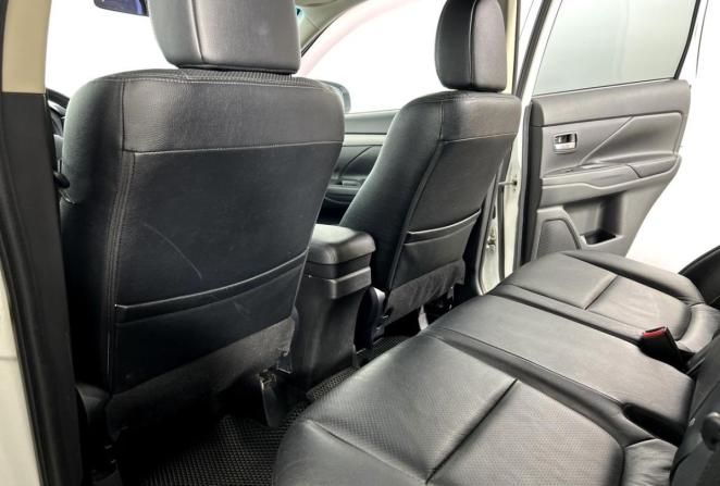 Mitsubishi Outlander III с пробегом 2012 года, цена 975 000 рублей, 253003 км, внедорожник, Автокод Объявления