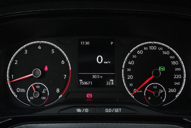 Volkswagen Polo VI с пробегом 2021 года, цена 1 595 000 рублей, 150671 км, лифтбек, Автокод Объявления
