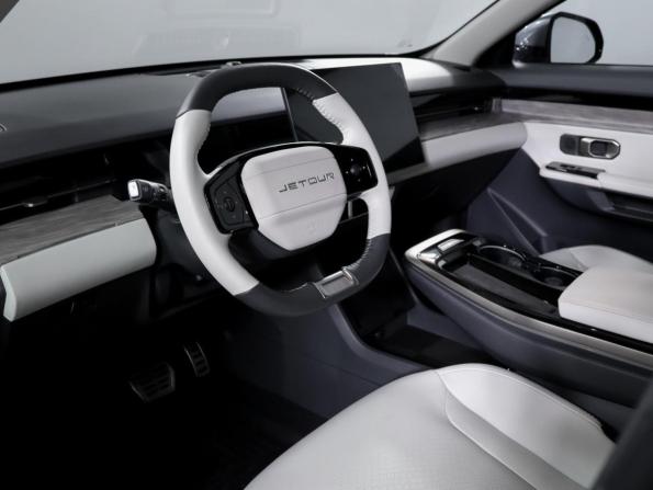 JETOUR DASHING I с пробегом 2024 года, цена 2 650 000 рублей, 1432 км, внедорожник, Автокод Объявления