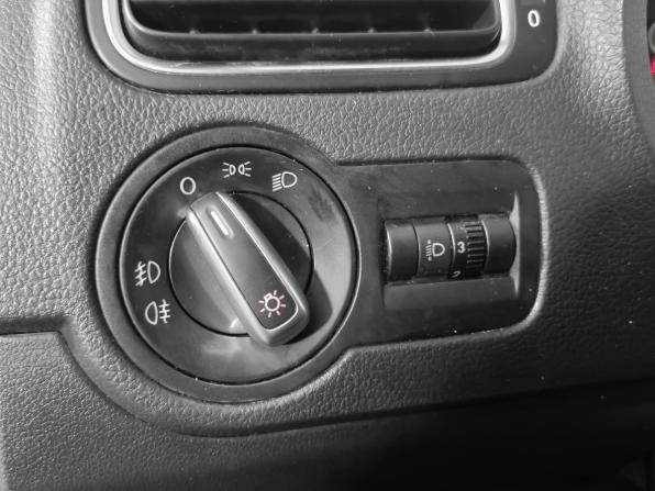 Volkswagen Polo V с пробегом 2013 года, цена 629 000 рублей, 220796 км, седан, Автокод Объявления