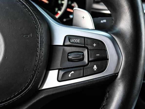 BMW 5 серии VII (G30/G31/G38) с пробегом 2018 года, цена 4 149 000 рублей, 49996 км, седан, Автокод Объявления