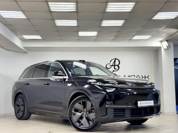 Li Auto (Lixiang) L7 I Рестайлинг с пробегом 2025 года, цена 8 490 000 рублей, 33 км, внедорожник, Автокод Объявления