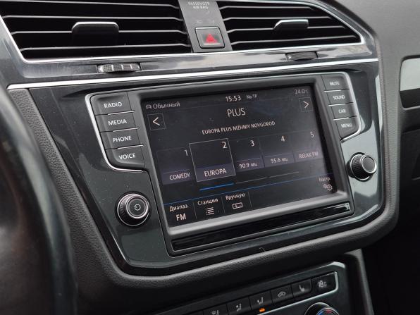 Volkswagen Tiguan II с пробегом 2016 года, цена 2 199 000 рублей, 155713 км, внедорожник, Автокод Объявления