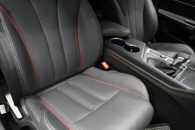 Omoda S5 с пробегом 2023 года, цена 1 474 000 рублей, 12000 км, седан, Автокод Объявления