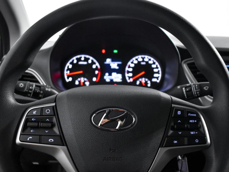 Hyundai Solaris II Рестайлинг Санкт-Петербург  - изображение 18