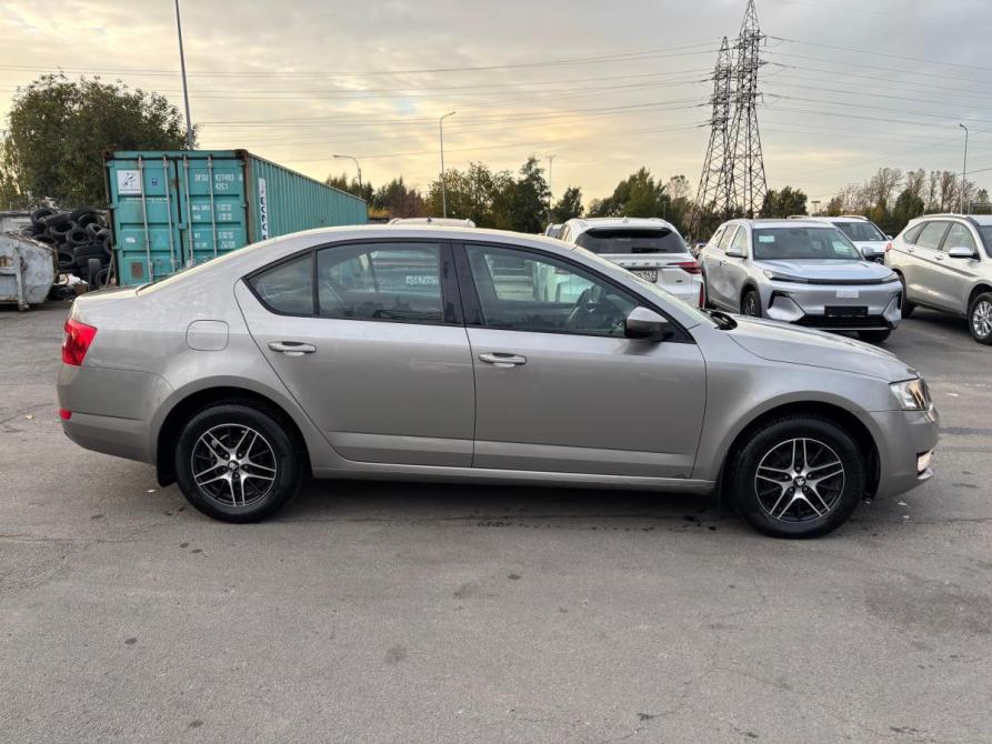 Skoda Octavia III (A7) Санкт-Петербург  - изображение 4